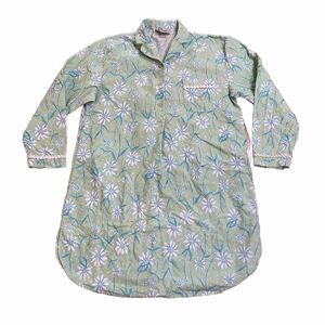 Lilly Pulitzer Women’s Flannel Sleep Shirt Size Medium M Green Floral EUC